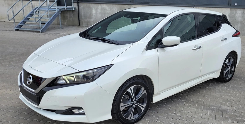 Nissan Leaf cena 71900 przebieg: 54000, rok produkcji 2019 z Limanowa małe 742